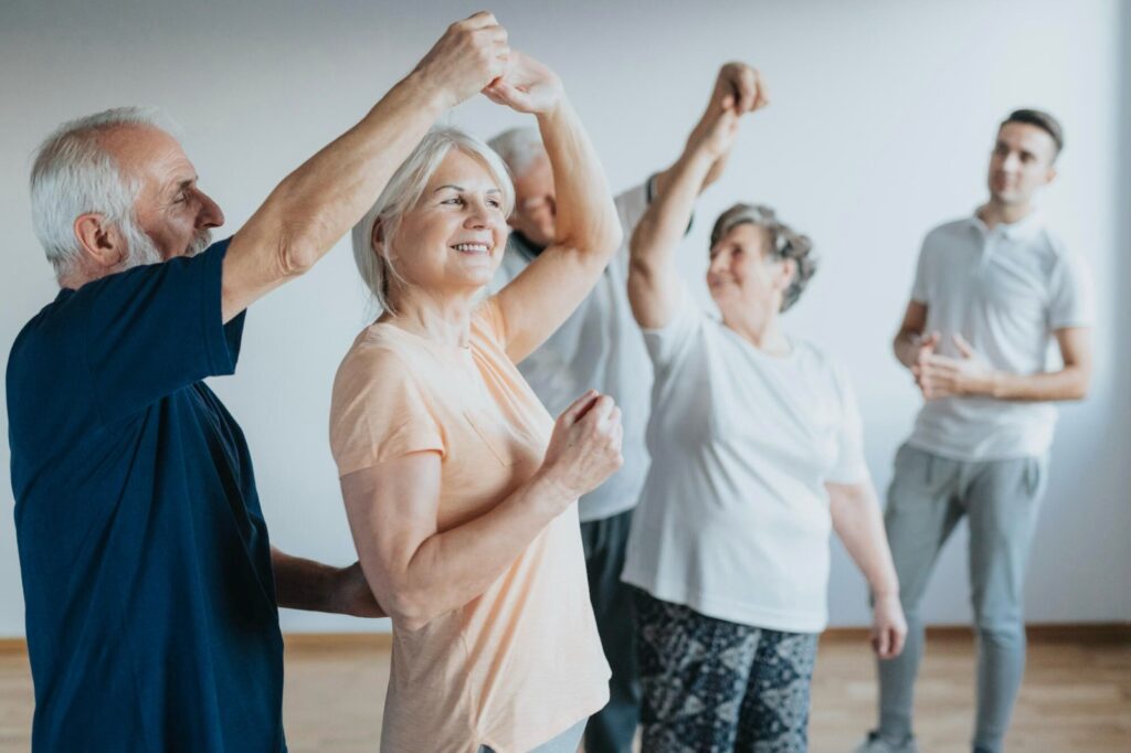 How to Choose the Right Senior Dance Classes for Your Needs