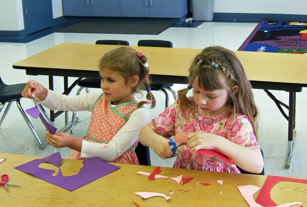 The Comprehensive Guide to Montessori Education Curriculum: Key Principles and Practices