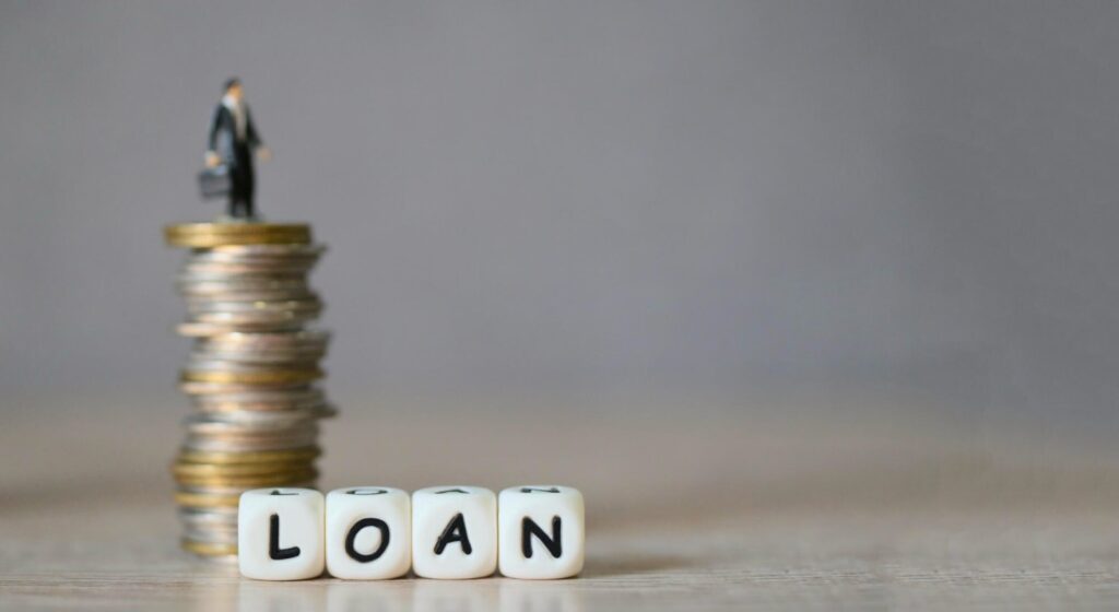 Top 8 Tips for Applying for a Personal Emergency Loan