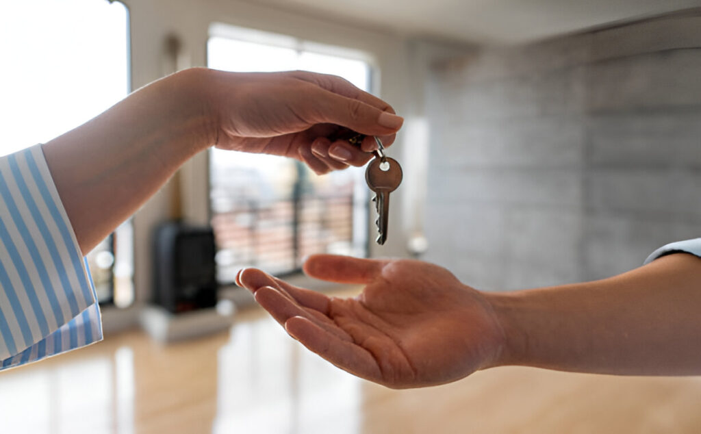 Key Considerations for Homeowners Looking to Sell Their Home Key Considerations for Homeowners Looking to Sell Their Home