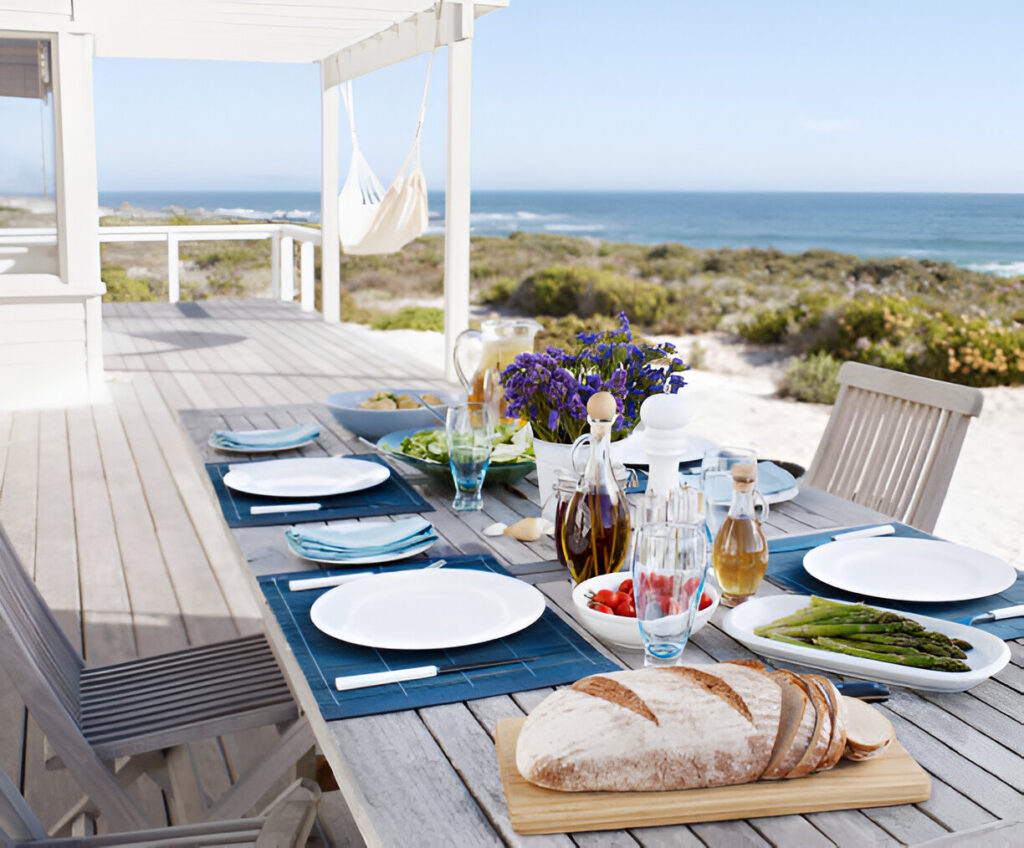 How to Create an Inviting Outdoor Dining Area with the Right Table