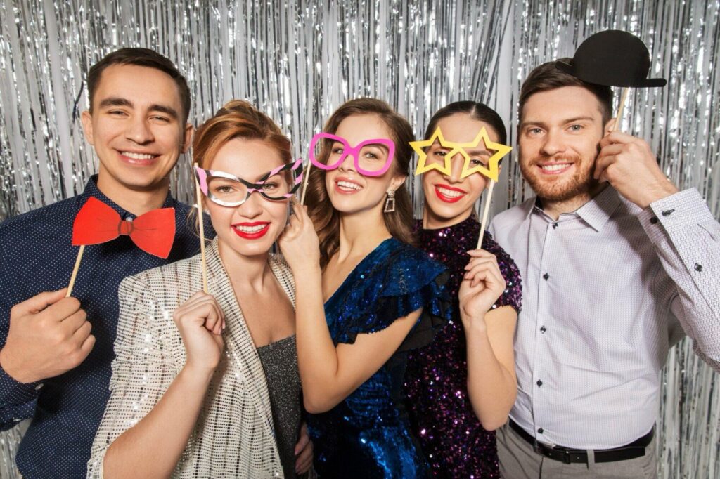 Creating Unforgettable Event Experiences with Customized Activities