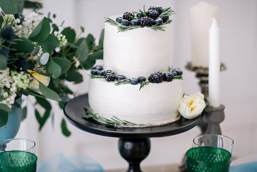 Elegant Vegan Wedding Cakes