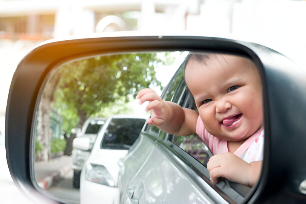 baby safety mirror inside their vehicle