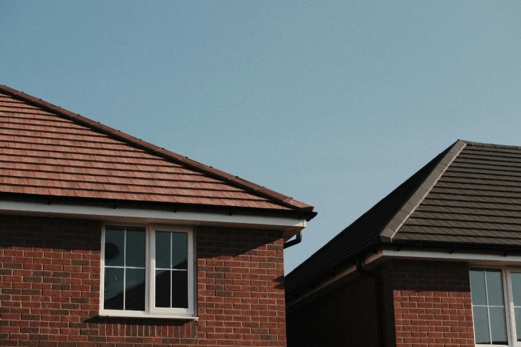Top 4 Signs It's Time to Replace Your Roof