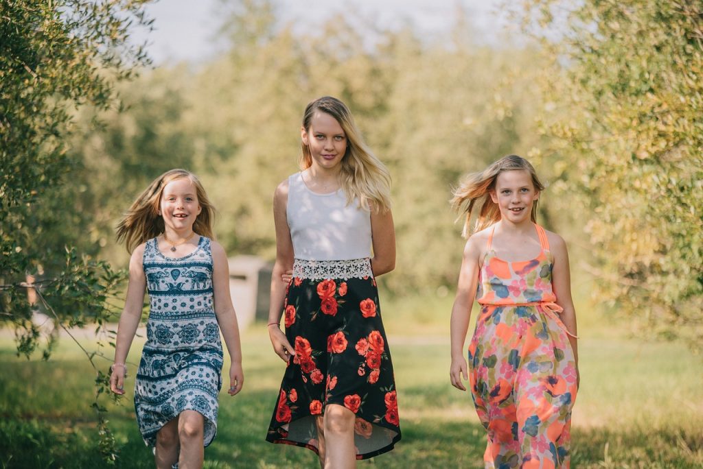 Quintessential Charm of Linen Dresses for Summer