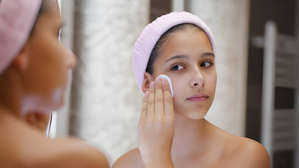 Teenage Skin Treatment Made Easy: A Beginner-Friendly Skincare Guide Teenage Skin Treatment Made Easy